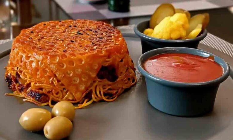 طرز تهیه ماکارونی با گوشت چرخ کرده و ته دیگ سیب زمینی 2 6 ترفند برای خوشمزه کردن ماکارونی با ته دیگ سیب زمینی